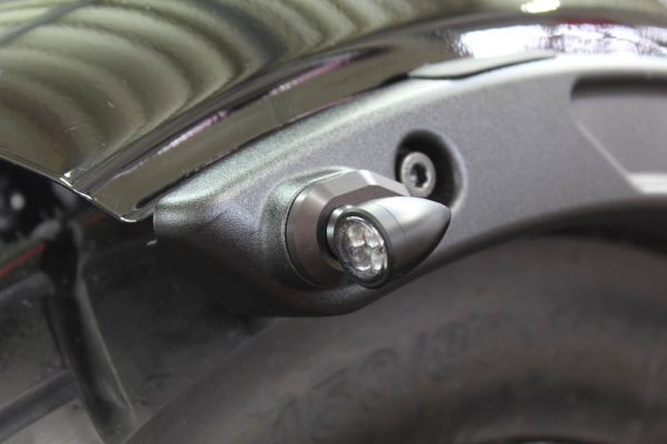 Blinkerhalter - Heck - schwarz - für Blinker mit M8-Gewinde
