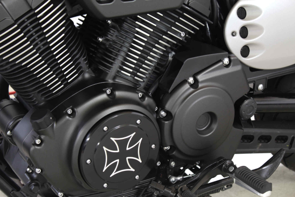 Motordeckel - vorne links → mit Lasergravur → Skull-Party
